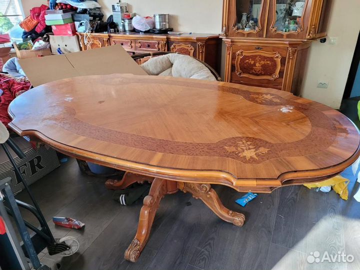 Стол и 6 стульев Румыния б/у под реставрацию