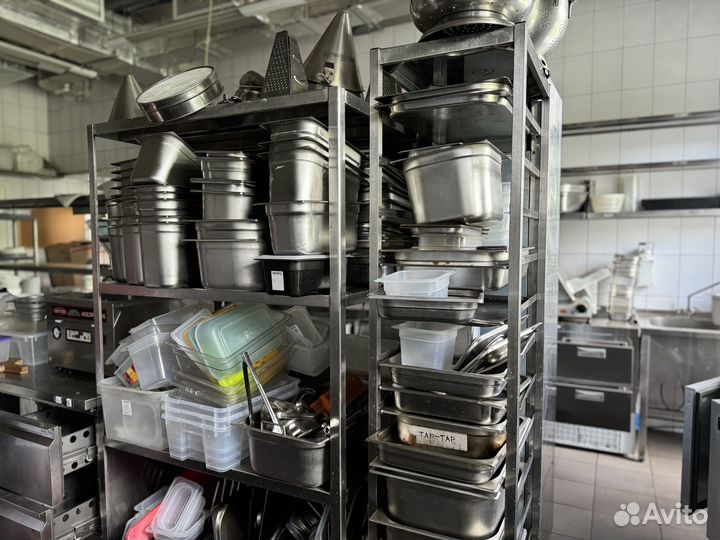 Гастроемкости бу много