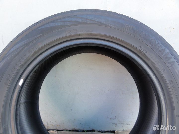 Yokohama BluEarth RV-02 225/55 R17 97W