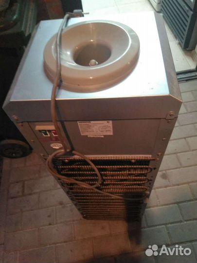 Кулер для воды бу