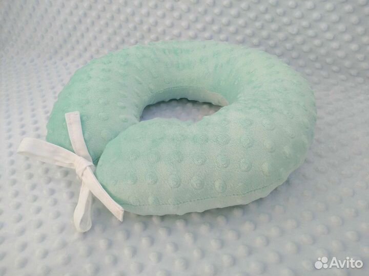 Подушка для самолета