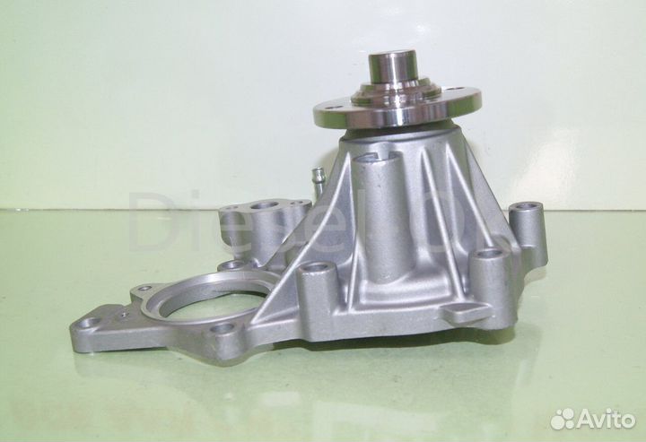 Помпа охлаждения 1GD-FTV 2GD-FTV 16100-09710