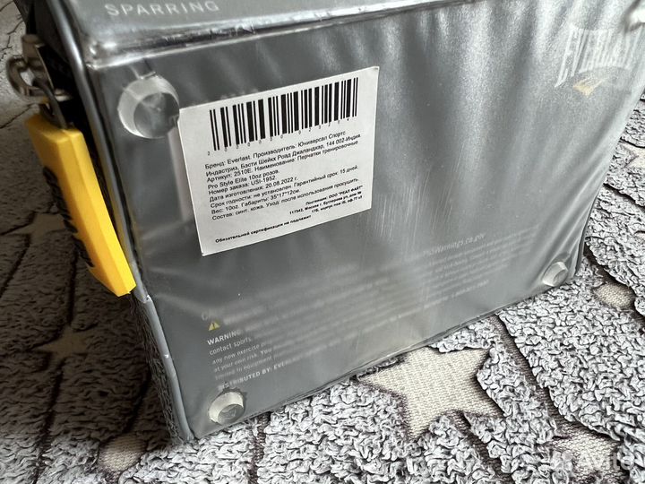 Боксёрские перчатки женские everlast