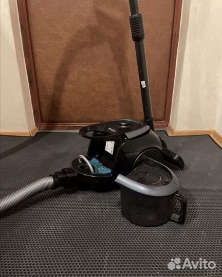 Пылесос Samsung 1800w