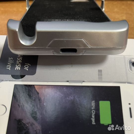 Чехол аккумулятор iPhone 5 5s SE