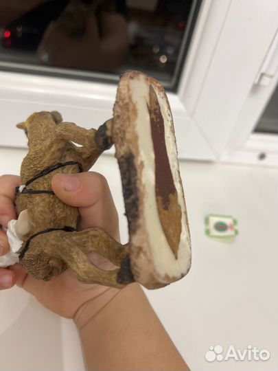 Статуэтка фарфор