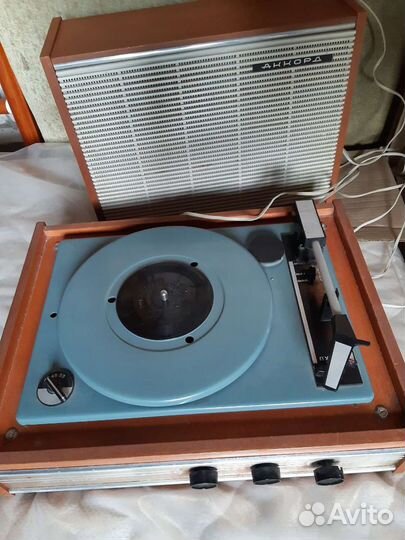 Проигрыватель винила Аккорд 201