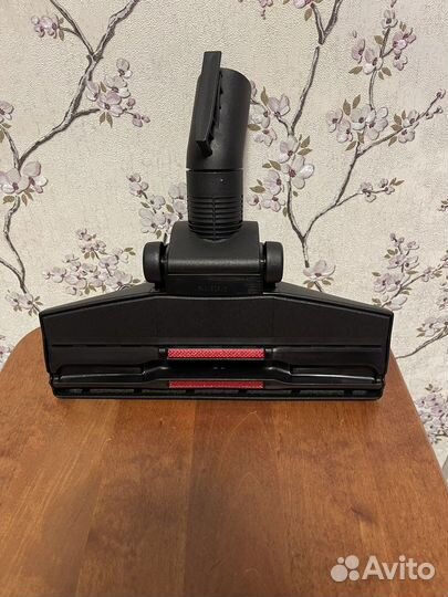 Щётка для пылесоса bosch пол-ковер для BGS2