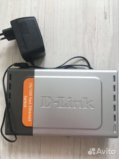 Коммутатор D link DES-1008D