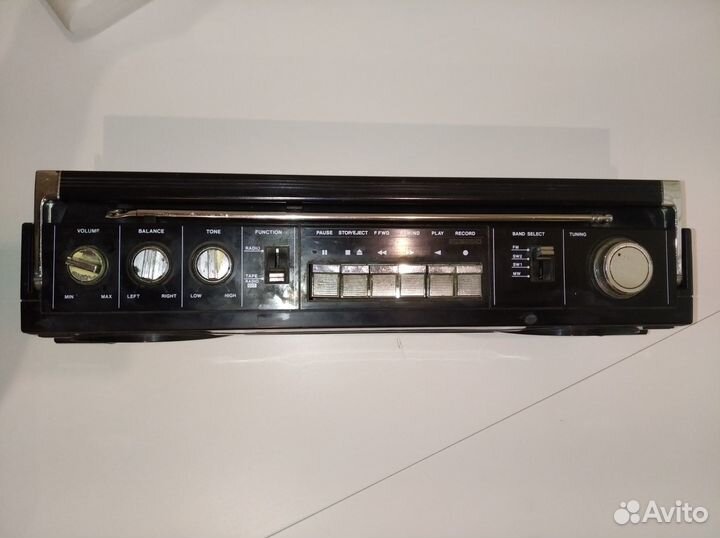 Кассетная магнитола Sanyo M7022K