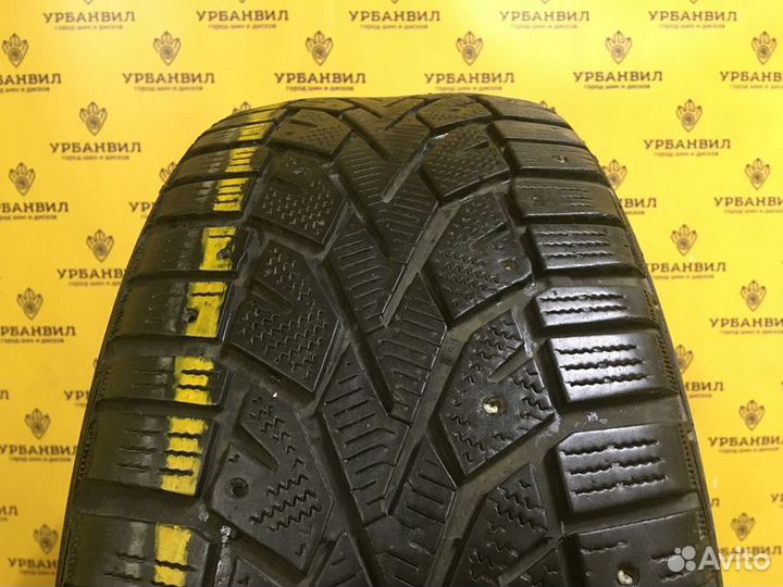 Gislaved NordFrost 100 215/55 R17 98T