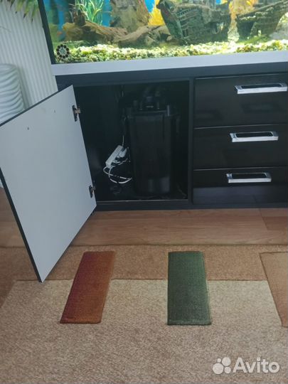 Аквариум с тумбой 500 литров