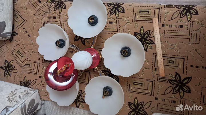 Люстра потолочная бу 2000р