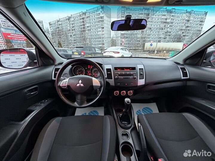 Mitsubishi Outlander 2.0 МТ, 2011, 141 000 км