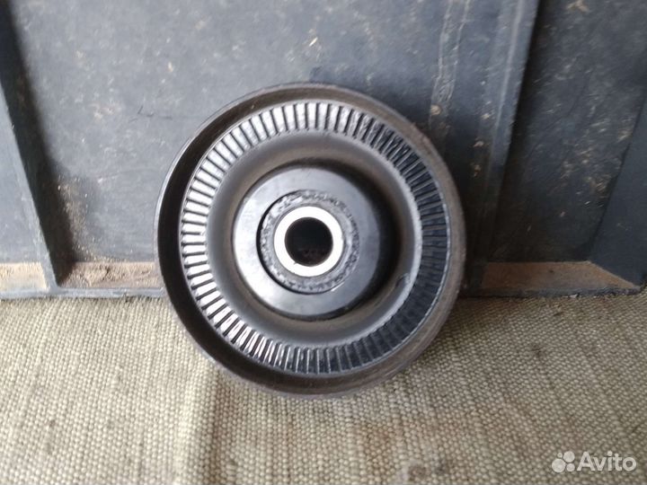 Натяжной ролик Альмера classic