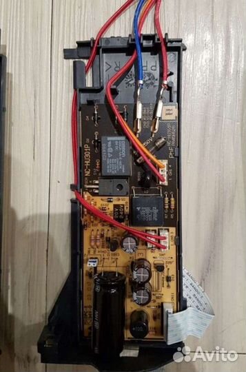 Термопот Panasonic NC-HU301P (зап. части) NEW