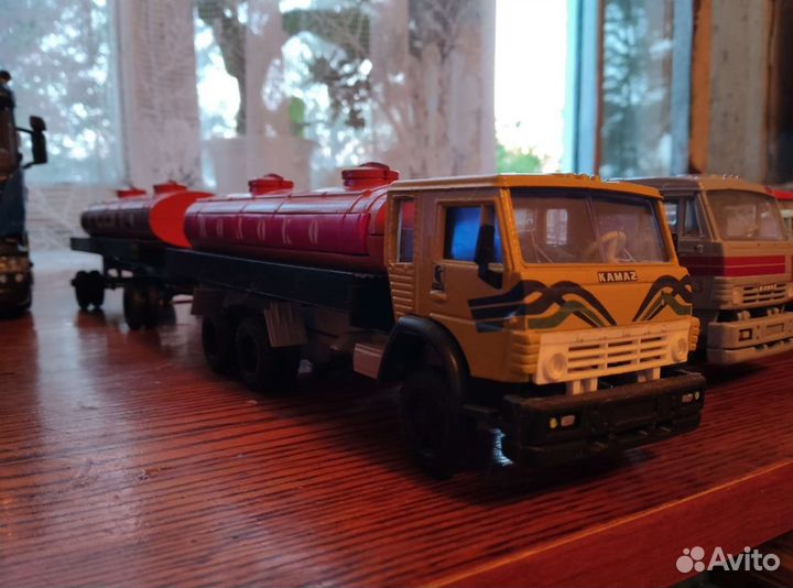 Модель грузовика