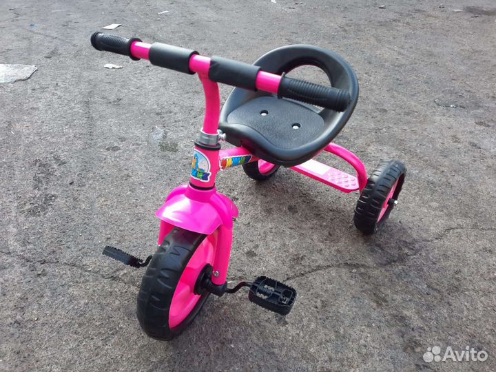 Трехколесный велосипед детский