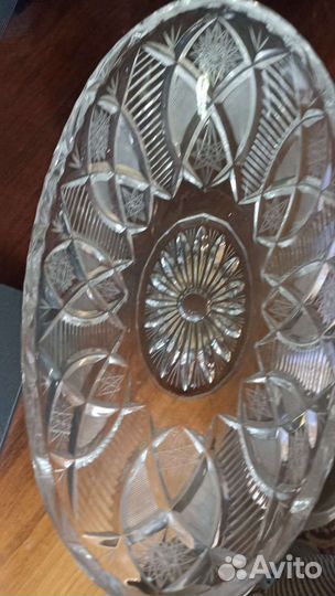 Хрустальная ваза