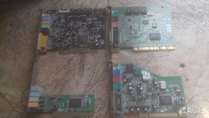 Продаю звуковую карту