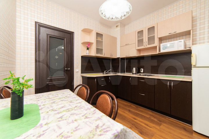 2-к. квартира, 53 м², 4/9 эт.