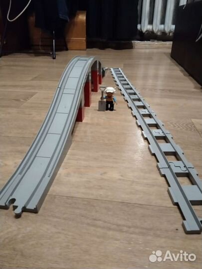 Lego duplo поезд, рельсы, мост