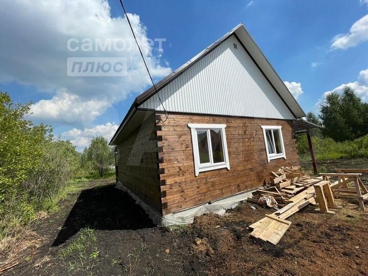 Дом 100 м² на участке 7,5 сот.