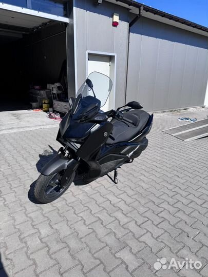 Новая 2024 Yamaha XMax черная