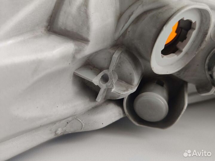 Передняя фара Camry v30