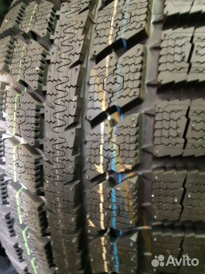 Toyo Observe GSi-5 215/55 R18