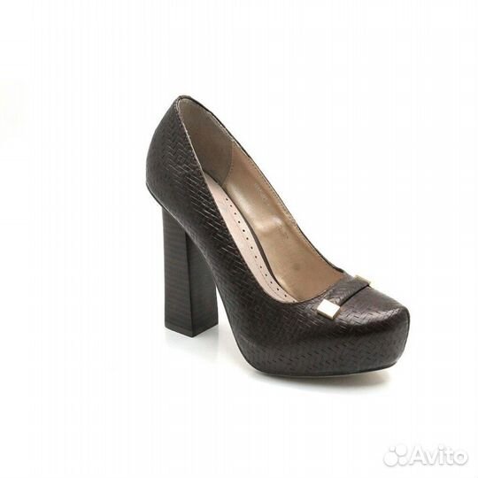 Новые кожаные туфли