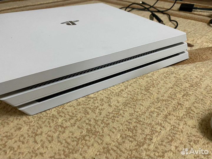 Sony PS4 pro,вияр шлем