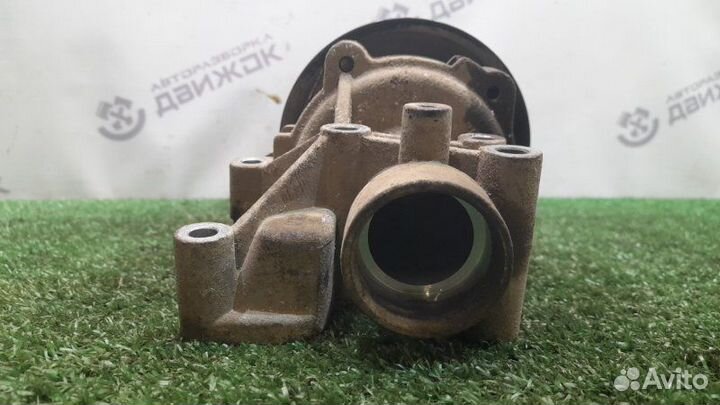 Помпа Kia Sorento XM 2.4 G4KE 2012