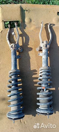 Передняя стойка Мазда 6 gg