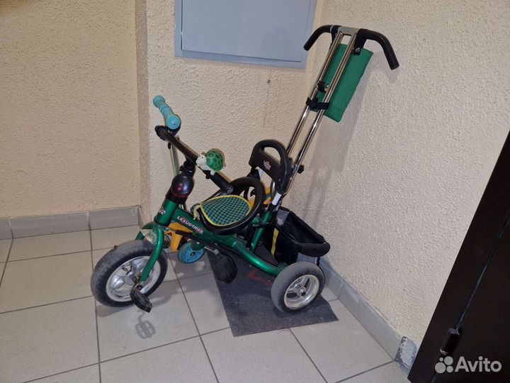 Детский трехколесный велосипед