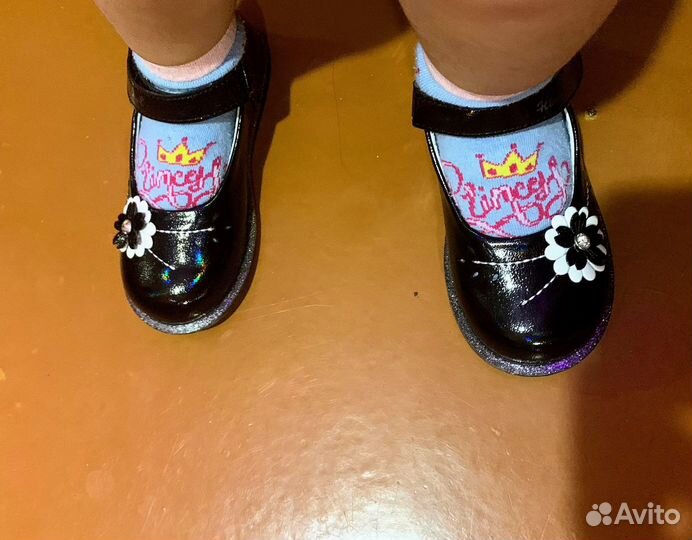 Туфли для девочки 25 размер