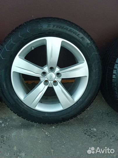 Колеса R19 Land Rover Velar зима
