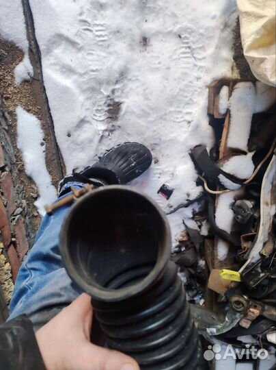 Патрубок воздушного фильтра hyundai sonata y3