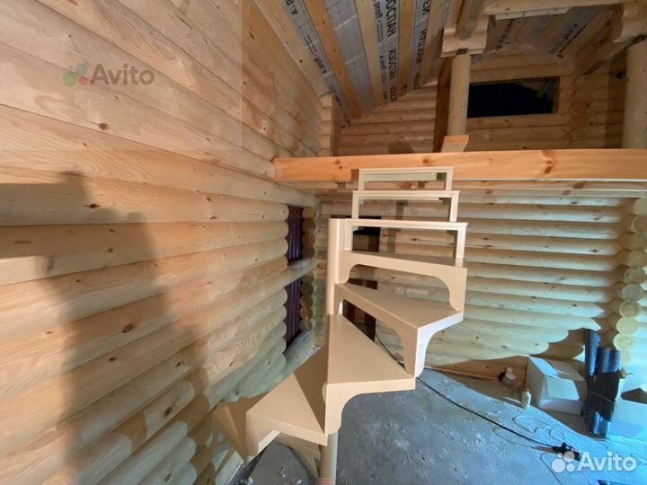 Металлическая лестница в частный дом