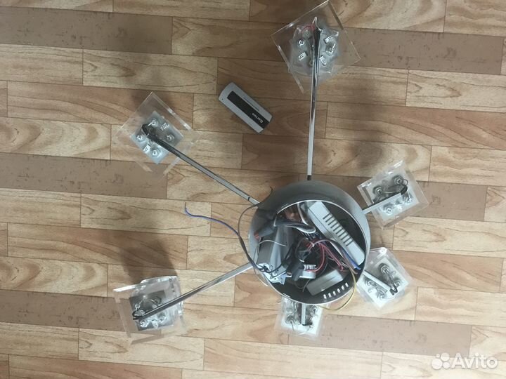 Люстра потолочная, светодиод/галоген, с пультом