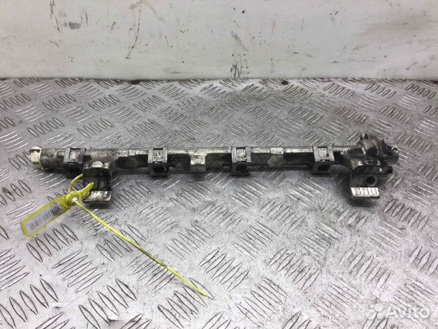 Топливная рампа Ford Focus 9D2809H487 hwda