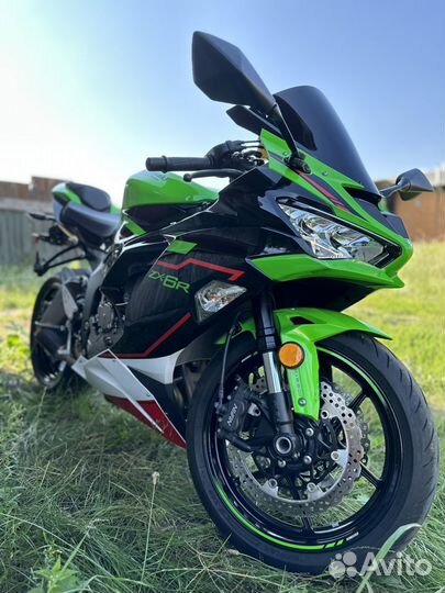 Kawsaki Ninja ZX6R