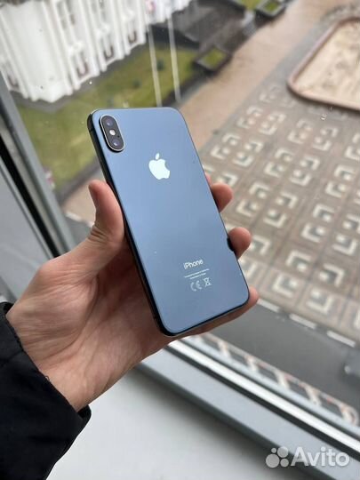 iPhone X, 64 ГБ