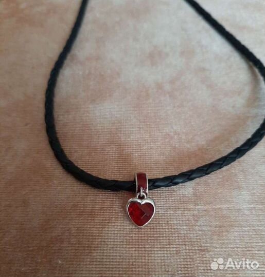 Серебряные кулоны 