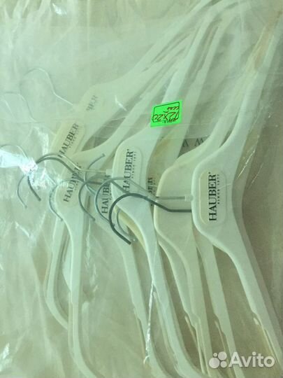 Вешалка для одежды фирменные производства Германии