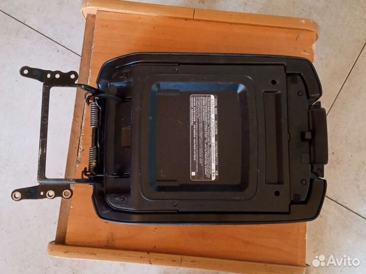 Подлокотник Toyota Land Cruiser Prado 150