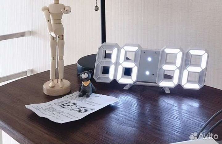 Часы цифровые