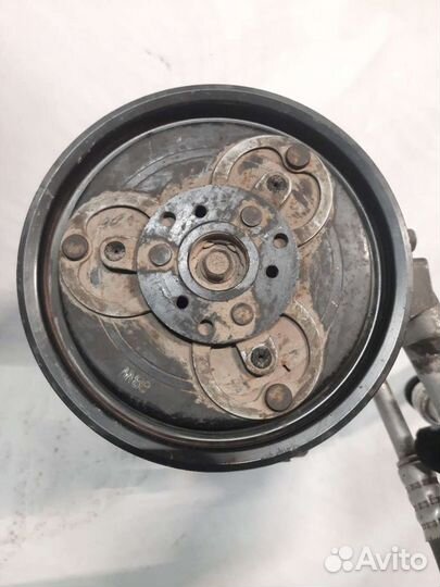 Компрессор кондиционера SsangYong Kyron