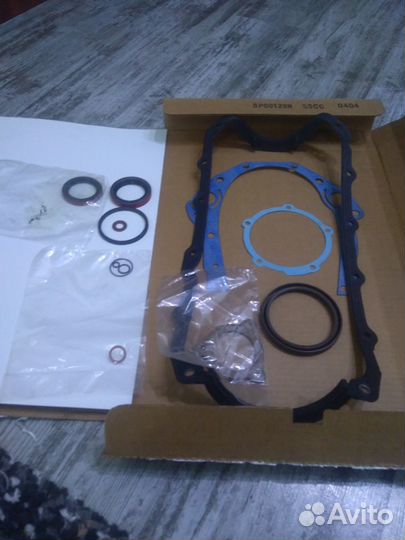 Нижний комплект прокладок Pontiac Grand Prix 3,4L