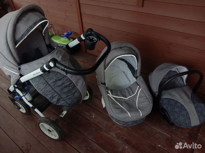 Коляска 3 в 1 с автолюлькой